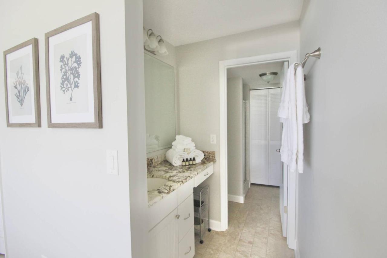 Ocean Breeze Condo Jensen Beach Eksteriør billede