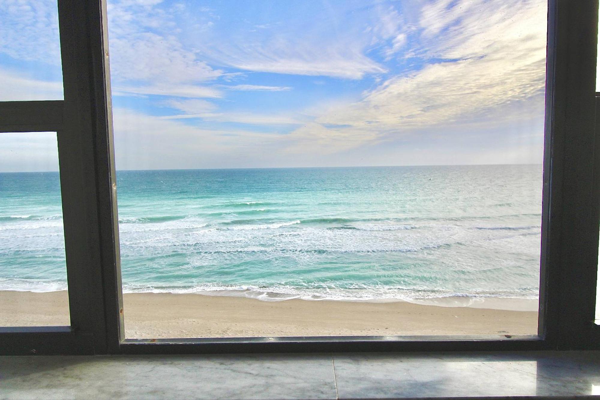 Ocean Breeze Condo Jensen Beach Eksteriør billede